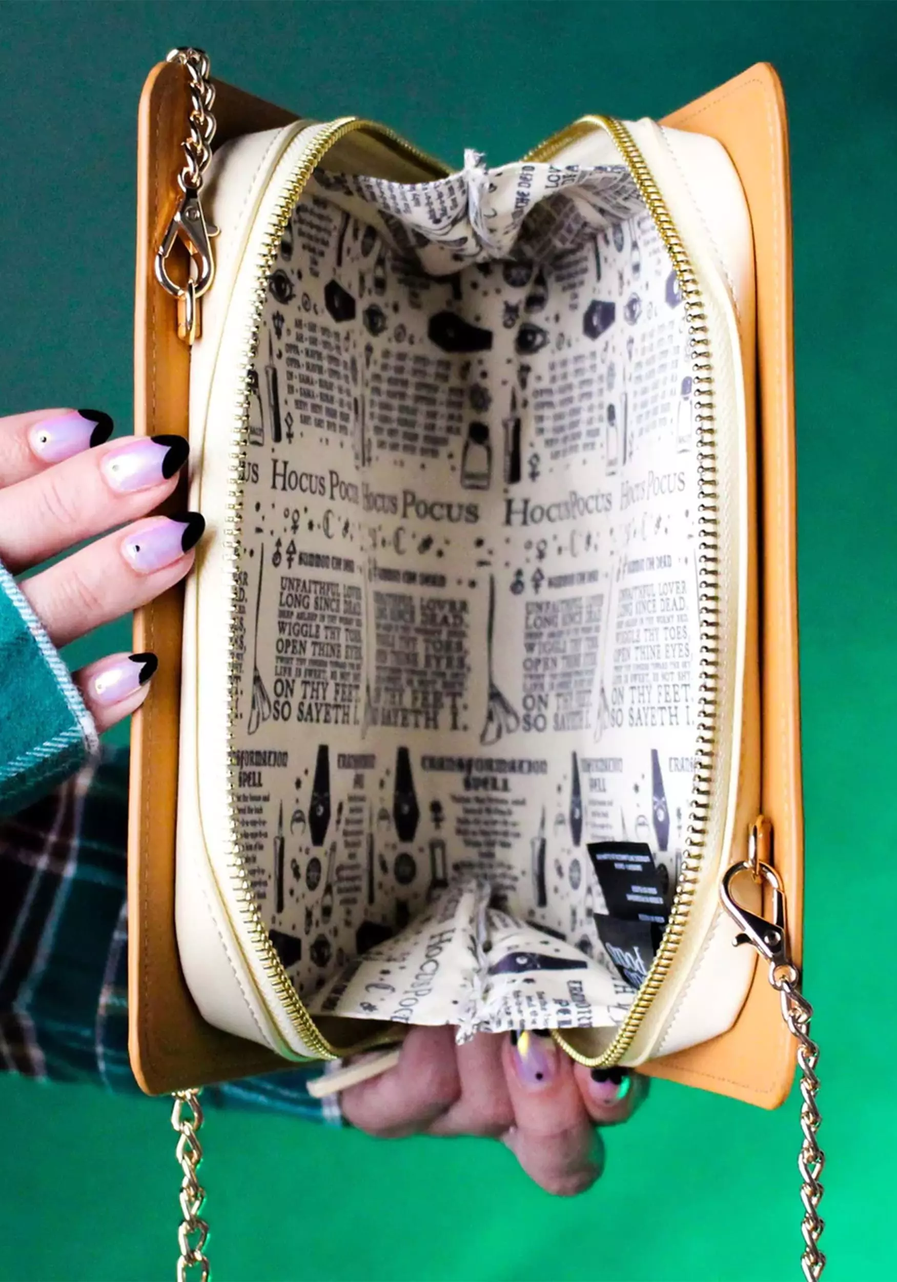 Cakeworthy Disney Hocus Pocus Book Purse - Image 5